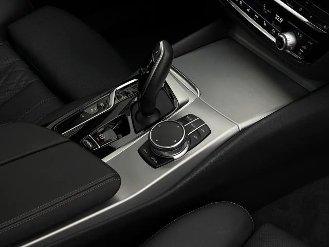 BMW 530 530e Touring