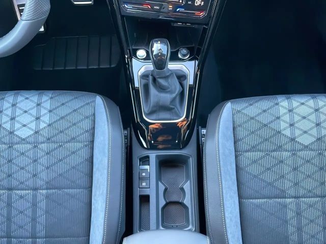 Volkswagen T-Roc 1.5 TSI DSG R-Line