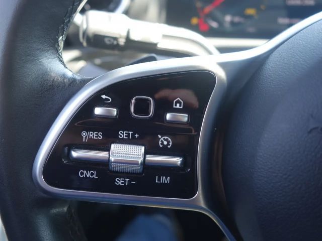 Mercedes-Benz CLA 180 CLA 180 d