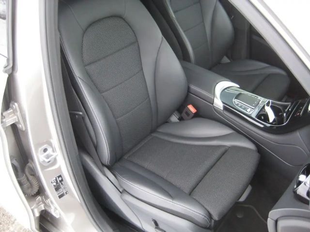 Mercedes-Benz GLC 220 4MATIC GLC 220 d