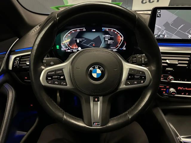 BMW 520 520d M-Sport Touring