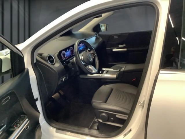 Mercedes-Benz B 200 Progressive