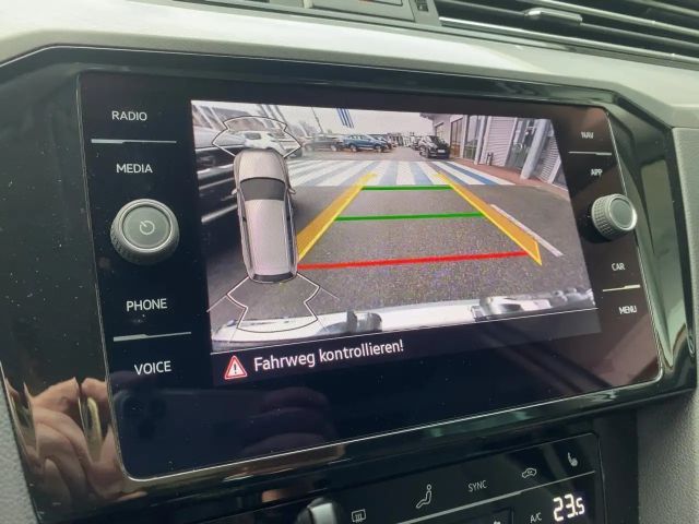 Volkswagen Passat Business DSG