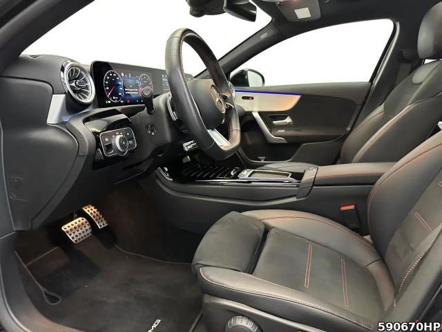 Mercedes-Benz A 180 AMG Line