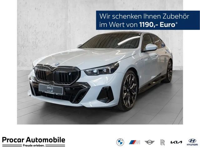 BMW i5 M-Sport Sedan eDrive40
