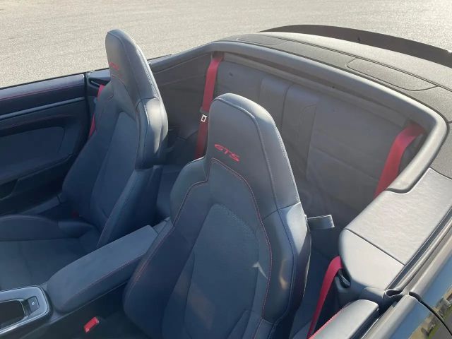 Porsche 911 4 Cabrio Carrera GTS