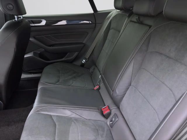 Volkswagen Arteon 2.0 TSI DSG R-Line