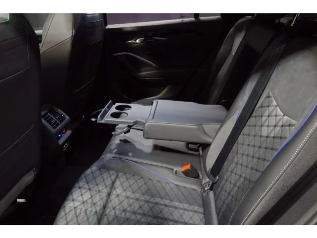 Volkswagen Tiguan R-Line Style