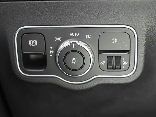 Mercedes-Benz GLA 250 GLA 250 e Style