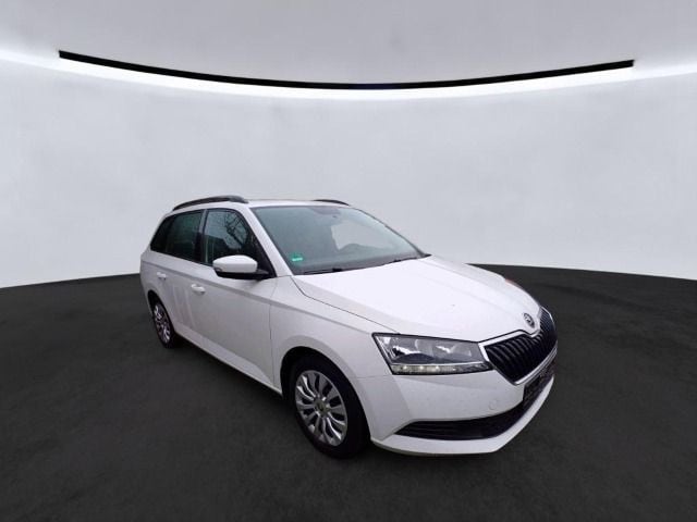 Skoda Fabia 1.0 TSI Active Combi