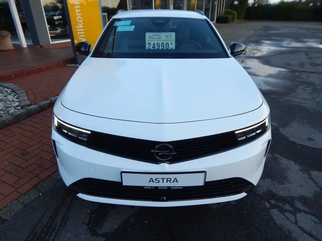 Opel Astra Enjoy Sports Tourer