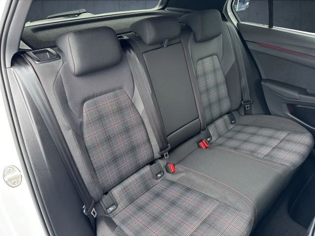 Volkswagen Golf Business DSG GTI