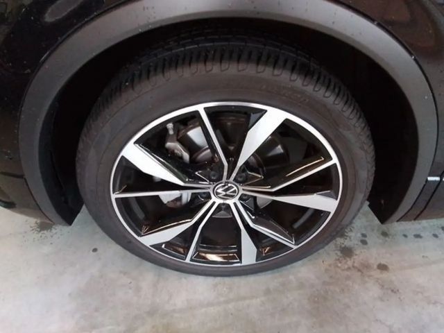 Volkswagen Tiguan DSG R-Line