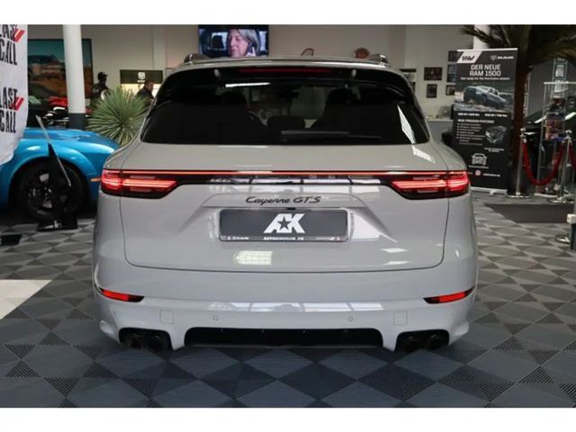 Porsche Cayenne GTS