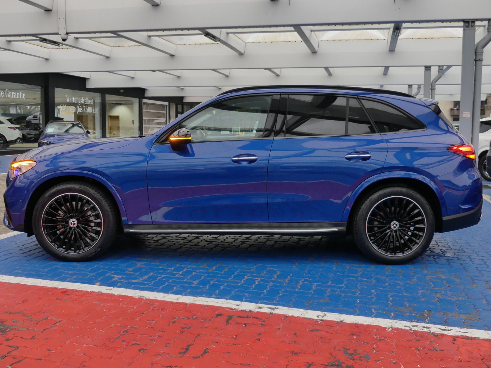 Mercedes-Benz GLC 300 4MATIC AMG Line