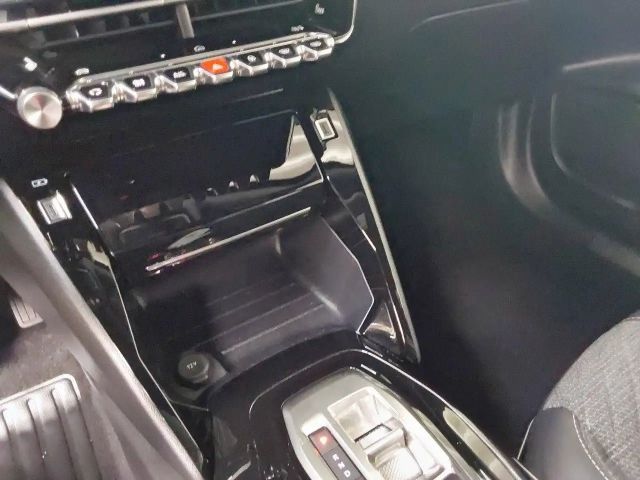 Peugeot 2008 Allure Pack EAT8