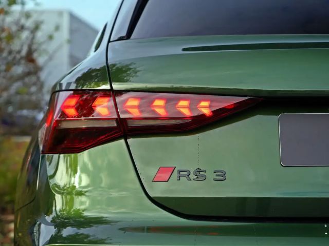 Audi RS3 Sedan