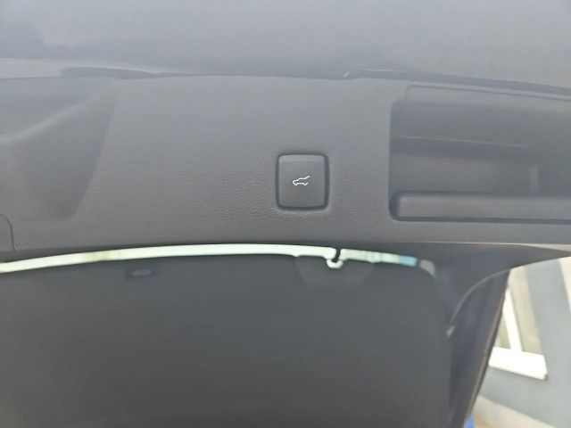 Ford Kuga Plug in Hybrid ST Line X