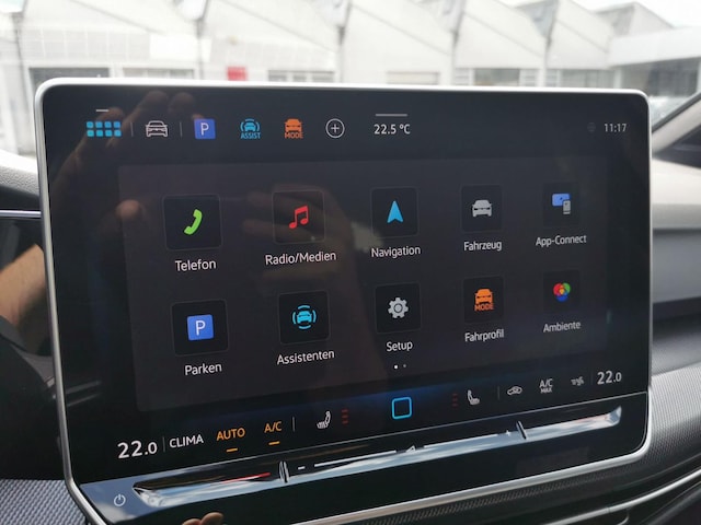 Volkswagen Golf 1.5 eTSI