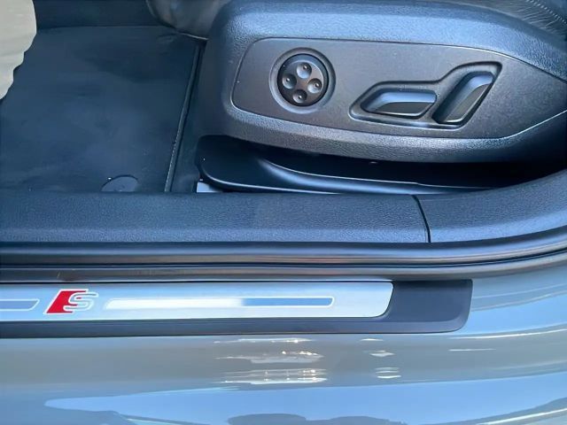 Audi A4 40 TDI Quattro S-Line