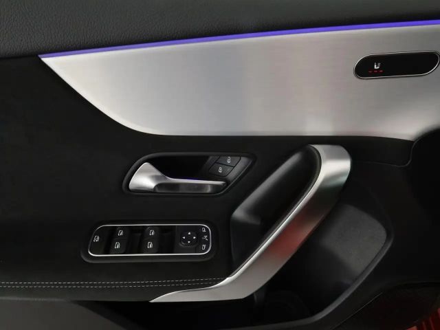 Mercedes-Benz A 200 AMG Line Hatchback