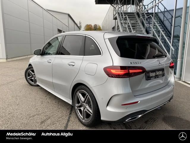Mercedes-Benz B 220 AMG Line B 220 d Premium