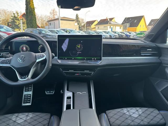 Volkswagen Passat Business DSG R-Line Variant