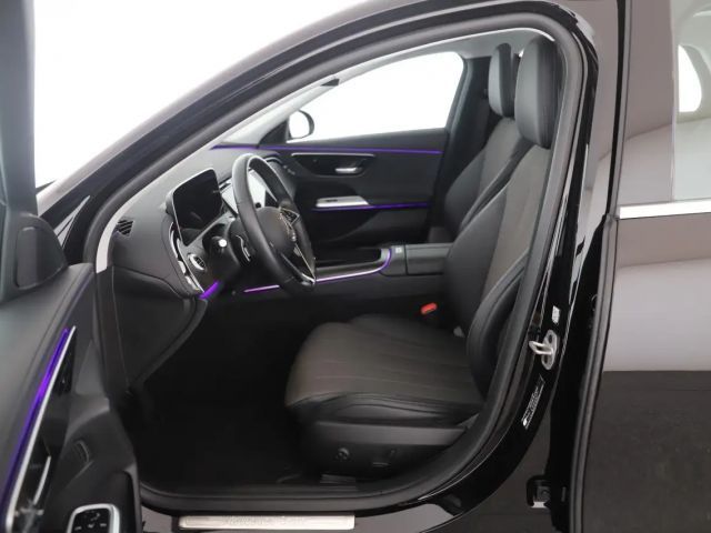 Mercedes-Benz E 200 AVANTGARDE Estate