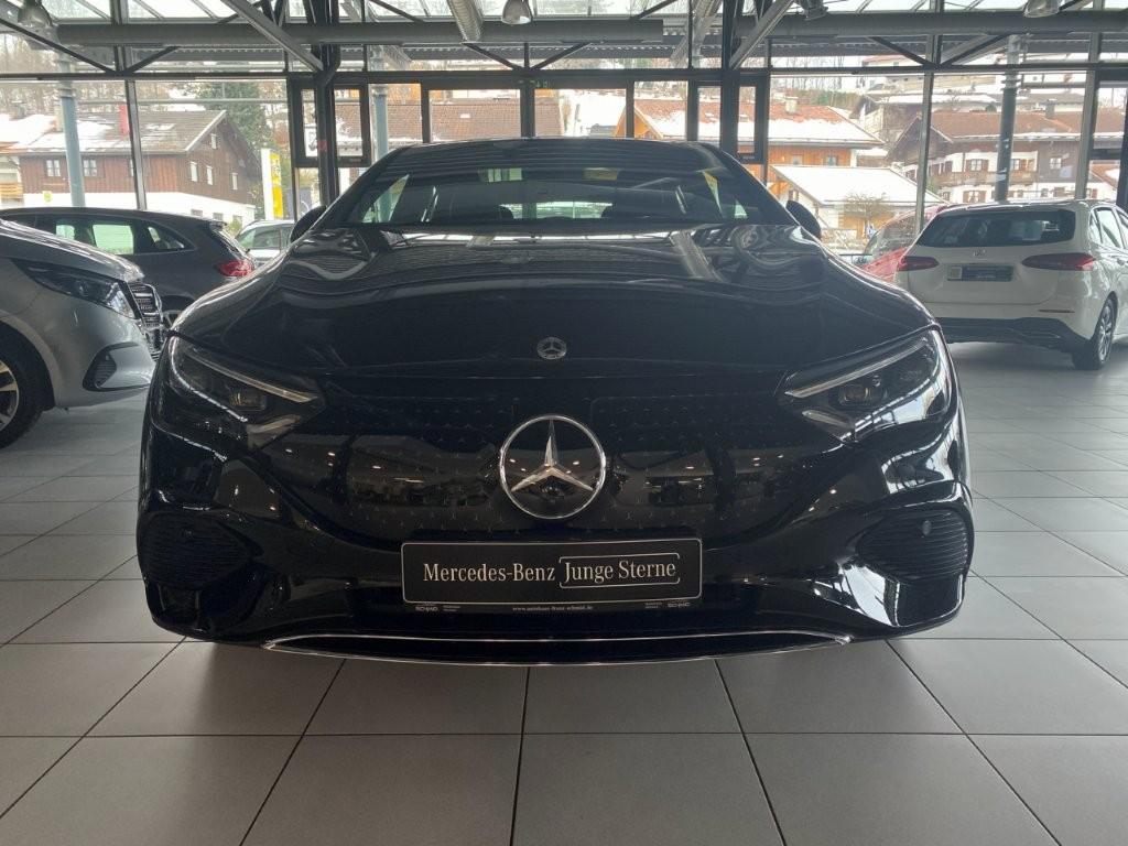 Mercedes-Benz EQE 350 Electric Art Sedan