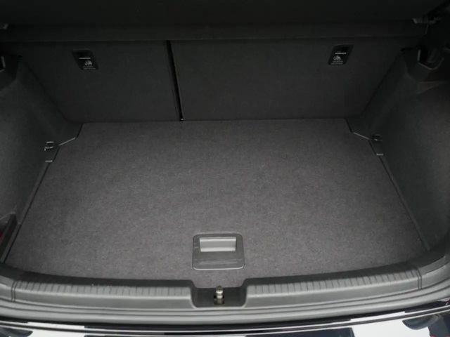 Volkswagen Polo DSG R-Line