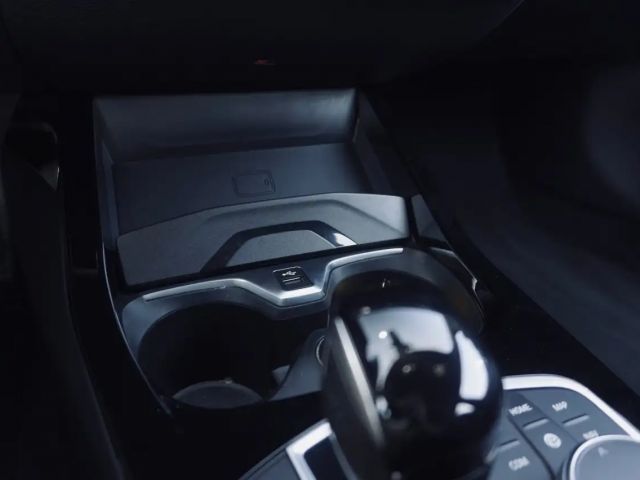 BMW 118 118i M-Sport Sedan