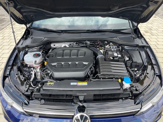 Volkswagen Golf 2.0 TSI 4Motion DSG Golf VIII