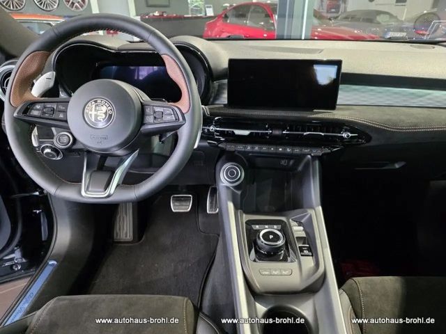 Alfa Romeo Tonale AWD Hybrid