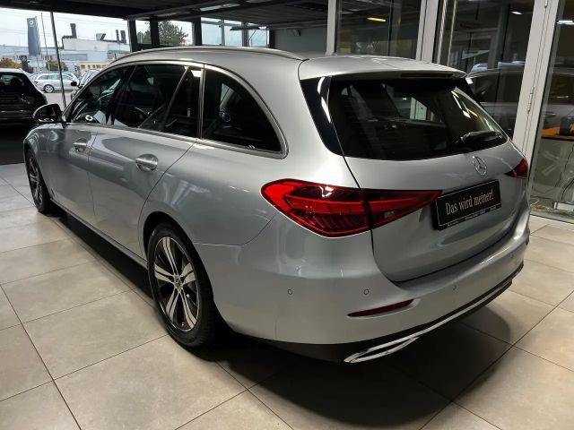 Mercedes-Benz C 220 AVANTGARDE C 220 d Estate