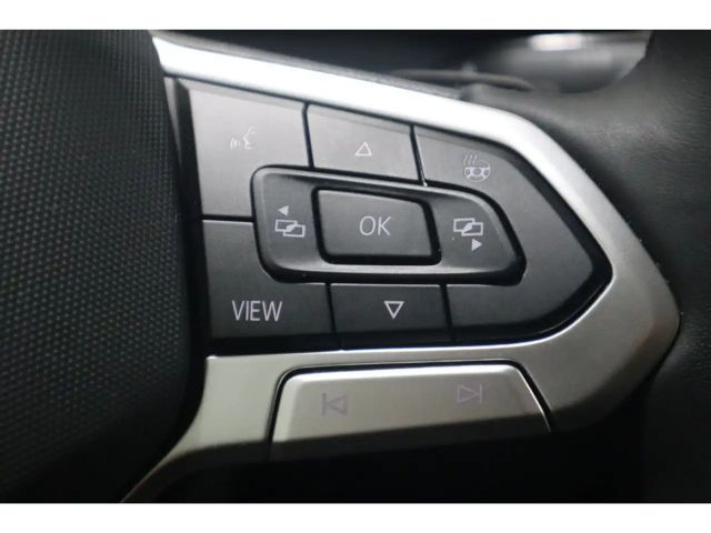 Volkswagen Golf 1.5 eTSI DSG Variant