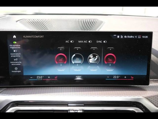 BMW 330 330e M-Sport Touring