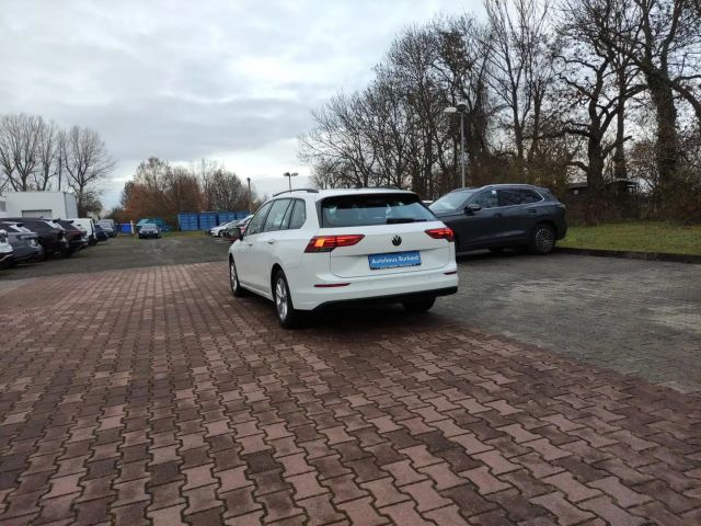 Volkswagen Golf DSG Life