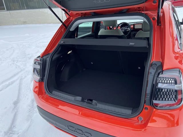 Fiat 600e Hybrid 100 6-Gang eDCT