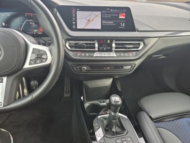 BMW 218 218d M-Sport Sedan