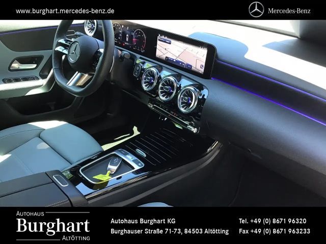 Mercedes-Benz A 200 A 200 d AMG Line