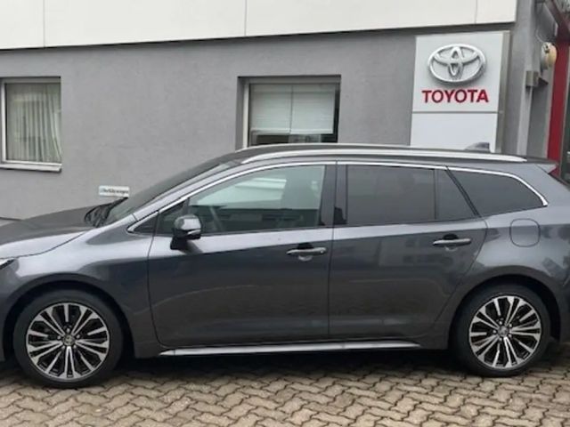 Toyota Corolla Active Hybride Touring