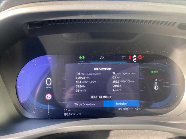 Volvo XC40 XC40 Navi LED Klima Standhzg Einparkhilfe el. Fenster