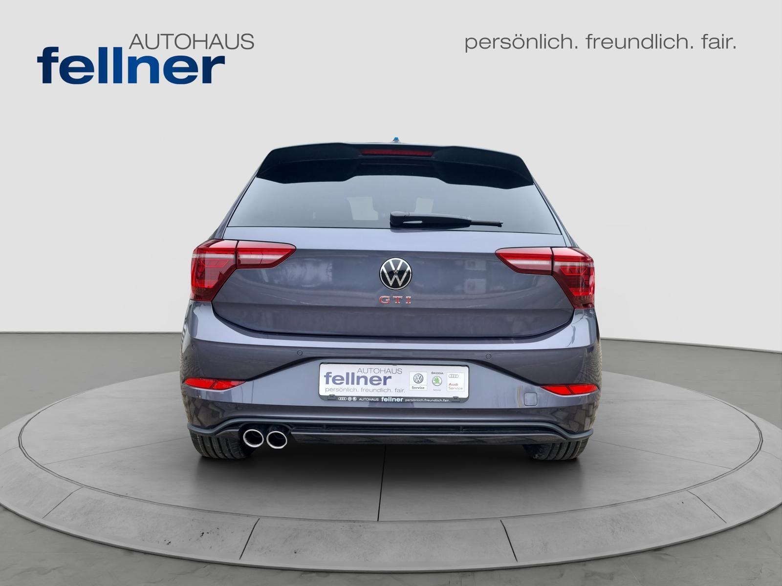 Volkswagen Polo 2.0 TSI DSG GTI