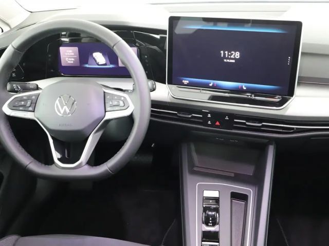 Volkswagen Golf Business DSG Variant