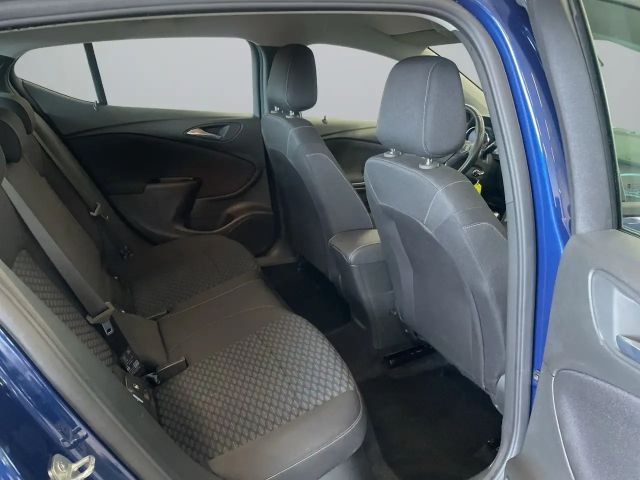 Opel Astra 1.2 Turbo Edition Turbo