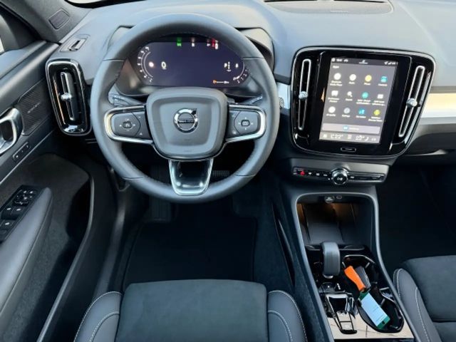 Volvo XC40 Dark Plus