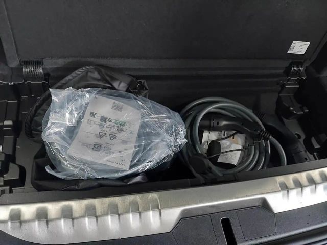 BMW 330 330e M-Sport Touring