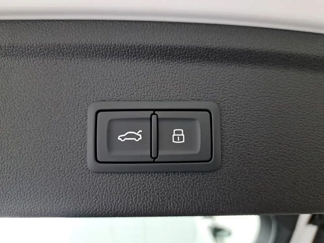 Audi A3 30 TFSI Sedan