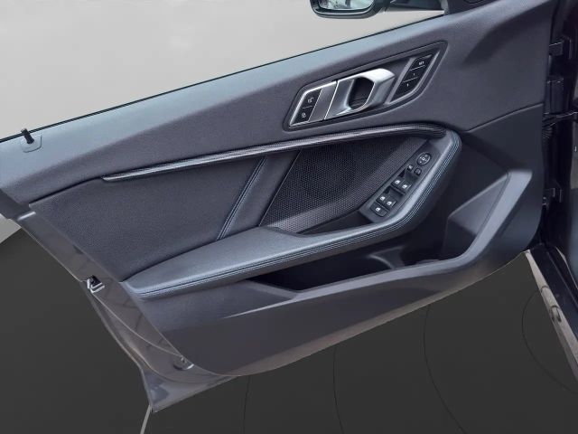 BMW 135 Sedan xDrive