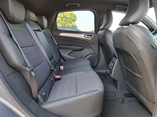 Renault Arkana EDC Hybrid Techno